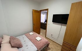 Apartamento Compartido - Solo El Dormitorio Es Privado